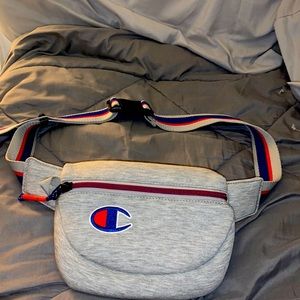Champion Fanny Pack